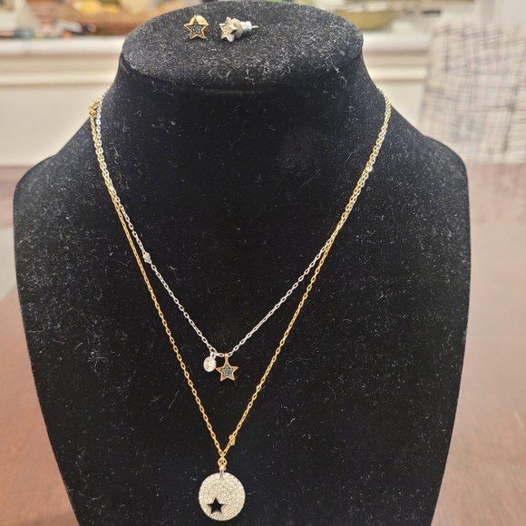 2 swarovski necklaces (one set), and one.set of earings - Picture 1 of 3